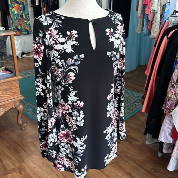 WHBM Black Floral Tunic/Dress Size Small - Picture 2 of 12
